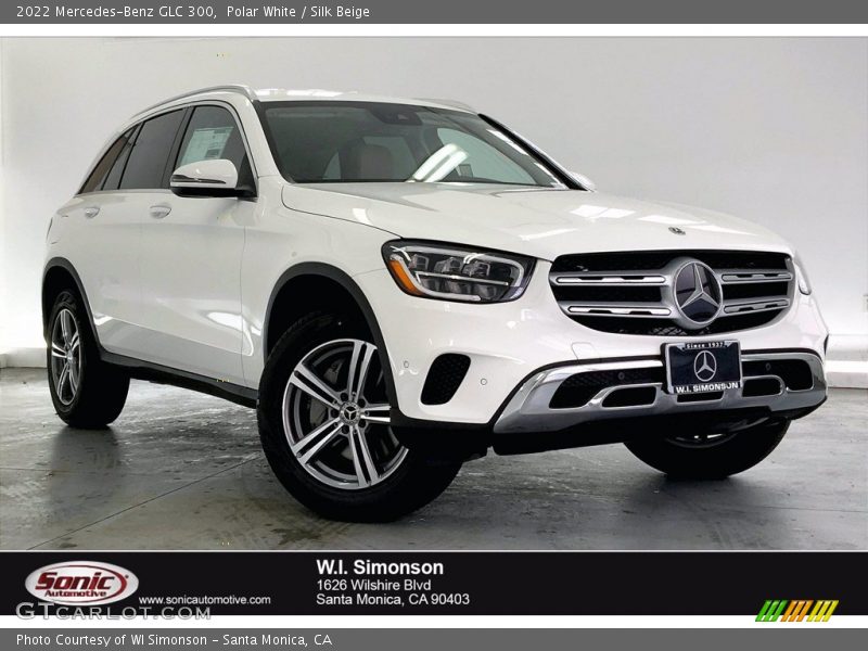 Polar White / Silk Beige 2022 Mercedes-Benz GLC 300