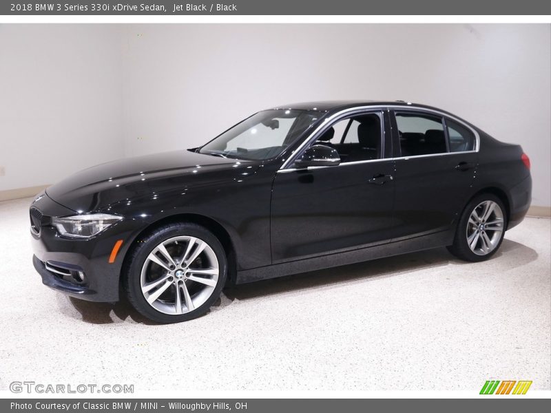Jet Black / Black 2018 BMW 3 Series 330i xDrive Sedan
