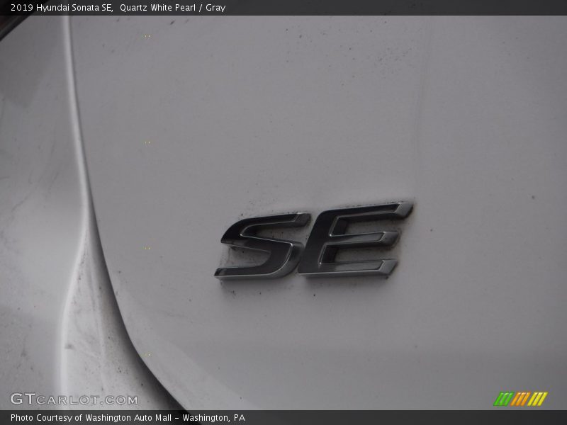 Quartz White Pearl / Gray 2019 Hyundai Sonata SE