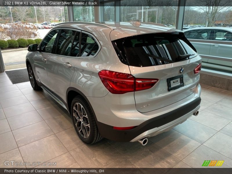 Glacier Silver Metallic / Black 2021 BMW X1 xDrive28i