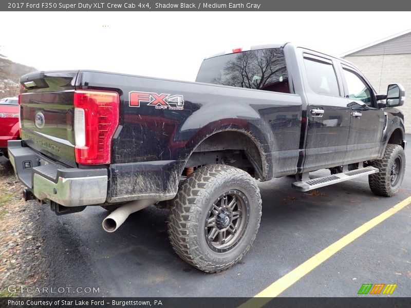 Shadow Black / Medium Earth Gray 2017 Ford F350 Super Duty XLT Crew Cab 4x4