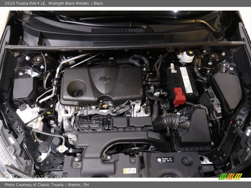 Midnight Black Metallic / Black 2019 Toyota RAV4 LE
