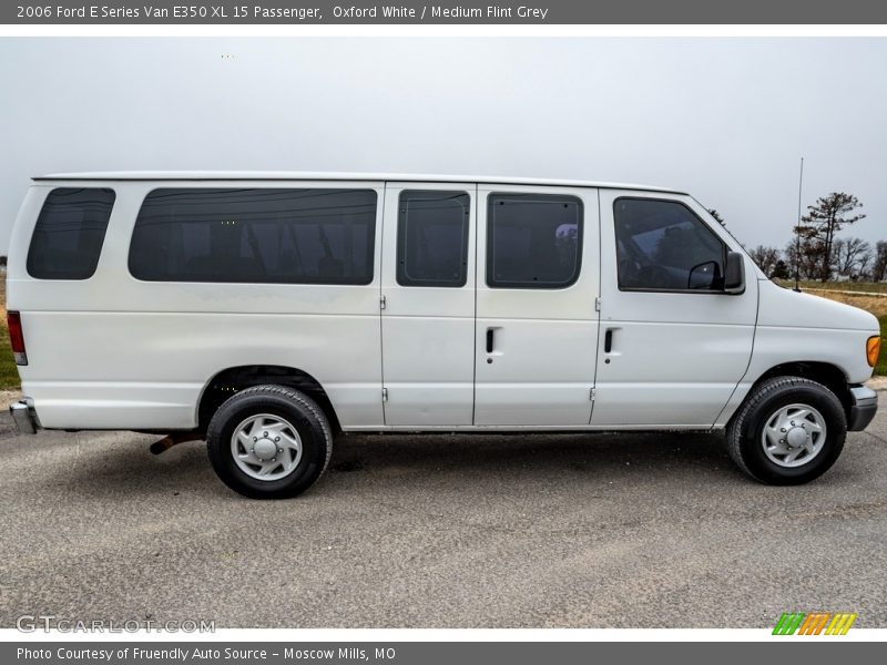 Oxford White / Medium Flint Grey 2006 Ford E Series Van E350 XL 15 Passenger