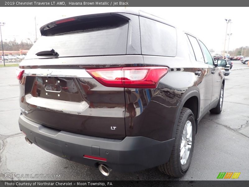 Havana Brown Metallic / Jet Black 2019 Chevrolet Traverse LT AWD