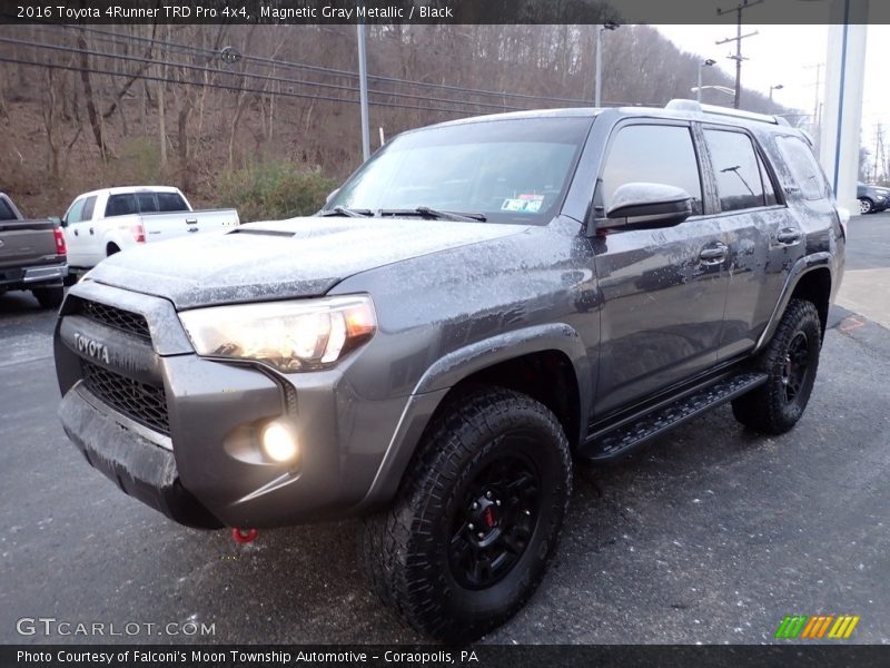 Magnetic Gray Metallic / Black 2016 Toyota 4Runner TRD Pro 4x4