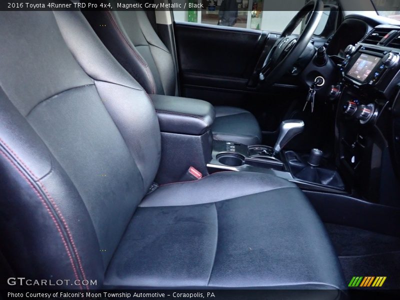Magnetic Gray Metallic / Black 2016 Toyota 4Runner TRD Pro 4x4