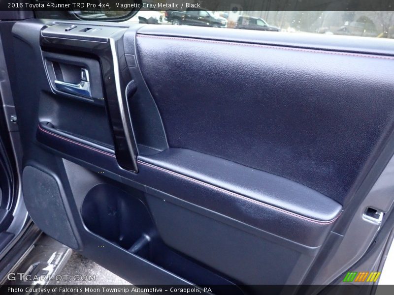 Magnetic Gray Metallic / Black 2016 Toyota 4Runner TRD Pro 4x4