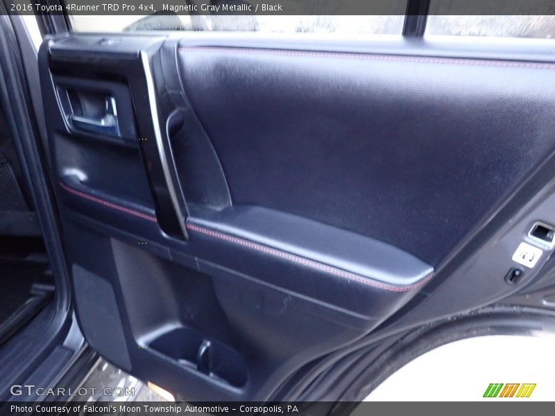 Magnetic Gray Metallic / Black 2016 Toyota 4Runner TRD Pro 4x4