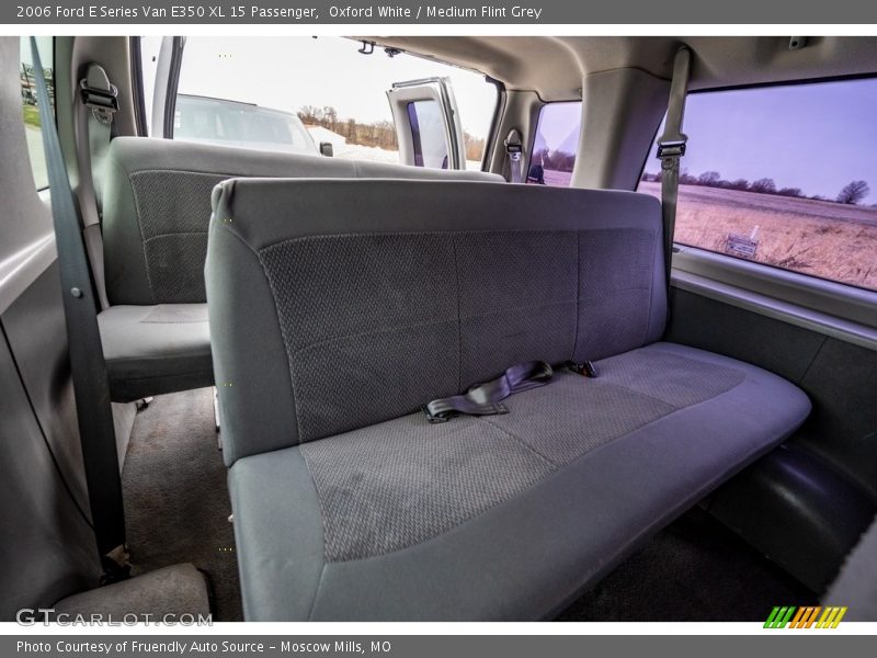 Oxford White / Medium Flint Grey 2006 Ford E Series Van E350 XL 15 Passenger