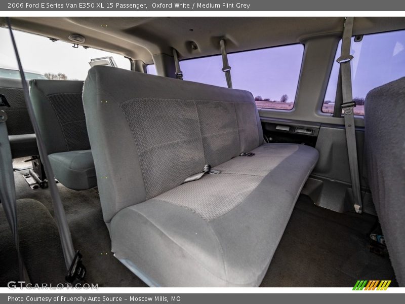 Oxford White / Medium Flint Grey 2006 Ford E Series Van E350 XL 15 Passenger