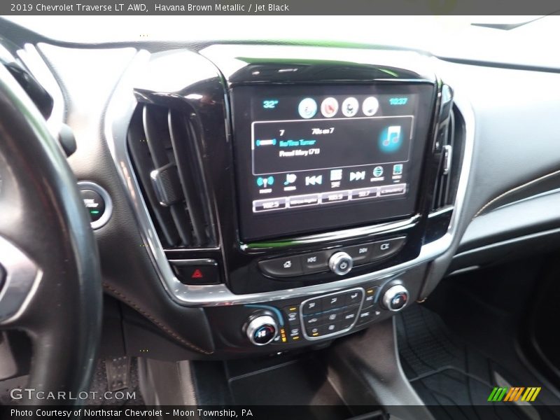 Havana Brown Metallic / Jet Black 2019 Chevrolet Traverse LT AWD