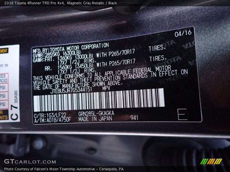 Magnetic Gray Metallic / Black 2016 Toyota 4Runner TRD Pro 4x4