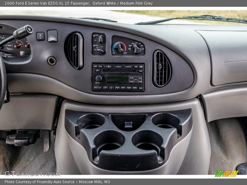 Oxford White / Medium Flint Grey 2006 Ford E Series Van E350 XL 15 Passenger