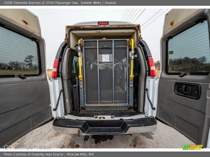 Summit White / Neutral 2008 Chevrolet Express LS 3500 Passenger Van