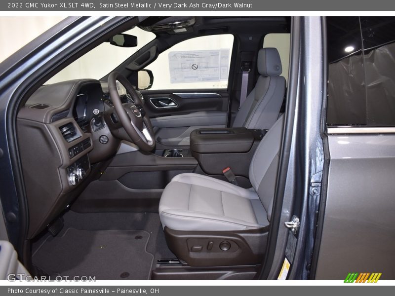 Satin Steel Metallic / Very Dark Ash Gray/Dark Walnut 2022 GMC Yukon XL SLT 4WD