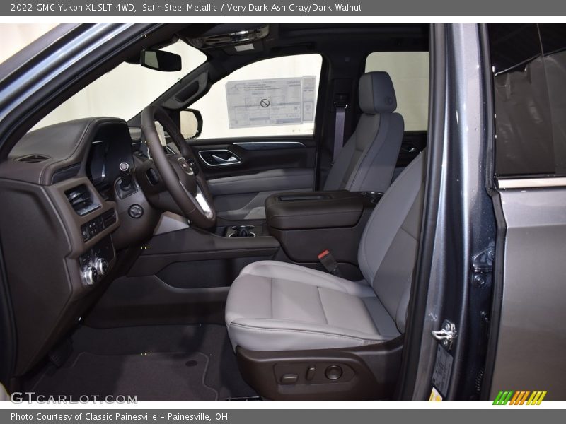 Satin Steel Metallic / Very Dark Ash Gray/Dark Walnut 2022 GMC Yukon XL SLT 4WD