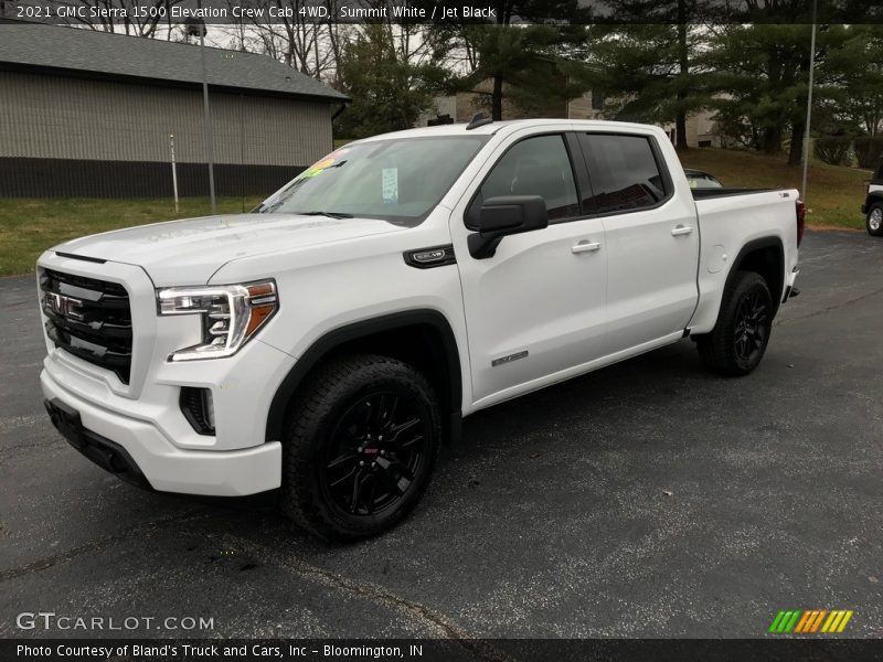 Front 3/4 View of 2021 Sierra 1500 Elevation Crew Cab 4WD