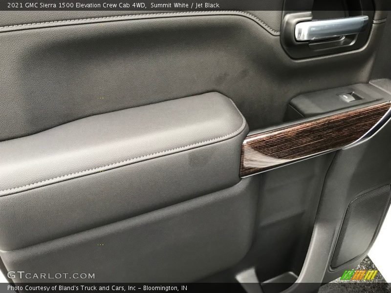Summit White / Jet Black 2021 GMC Sierra 1500 Elevation Crew Cab 4WD