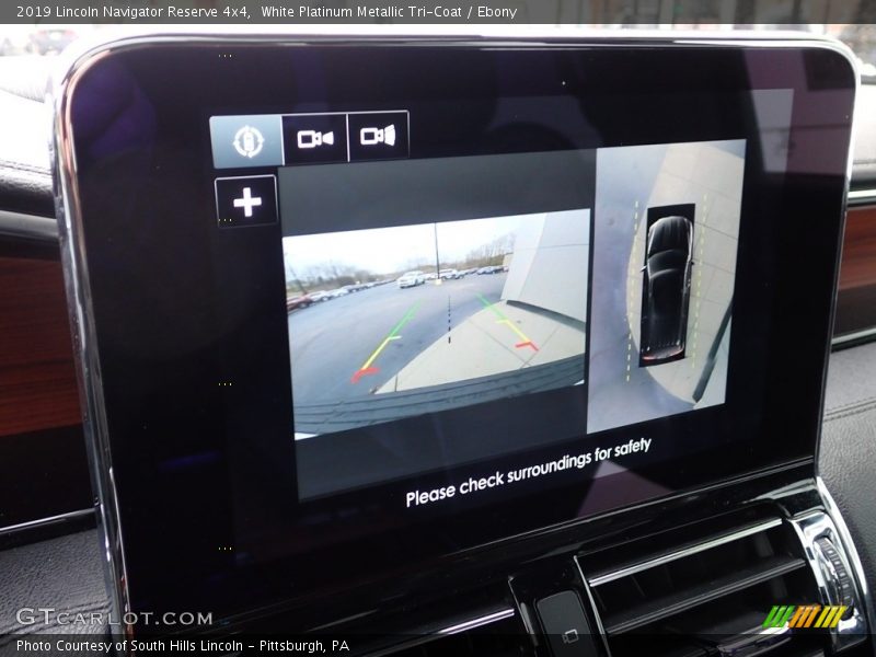 White Platinum Metallic Tri-Coat / Ebony 2019 Lincoln Navigator Reserve 4x4