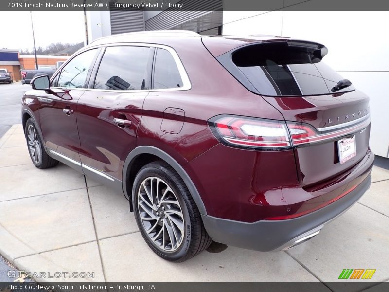 Burgundy Velvet / Ebony 2019 Lincoln Nautilus Reserve AWD