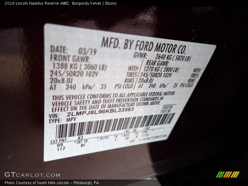 Burgundy Velvet / Ebony 2019 Lincoln Nautilus Reserve AWD