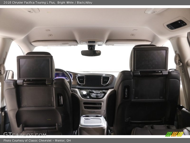 Bright White / Black/Alloy 2018 Chrysler Pacifica Touring L Plus