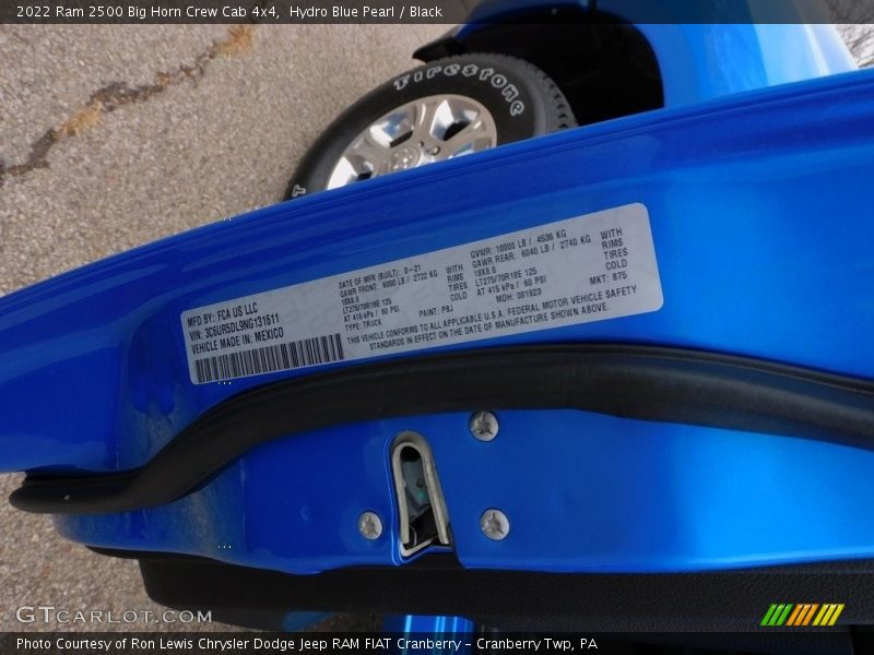 Hydro Blue Pearl / Black 2022 Ram 2500 Big Horn Crew Cab 4x4