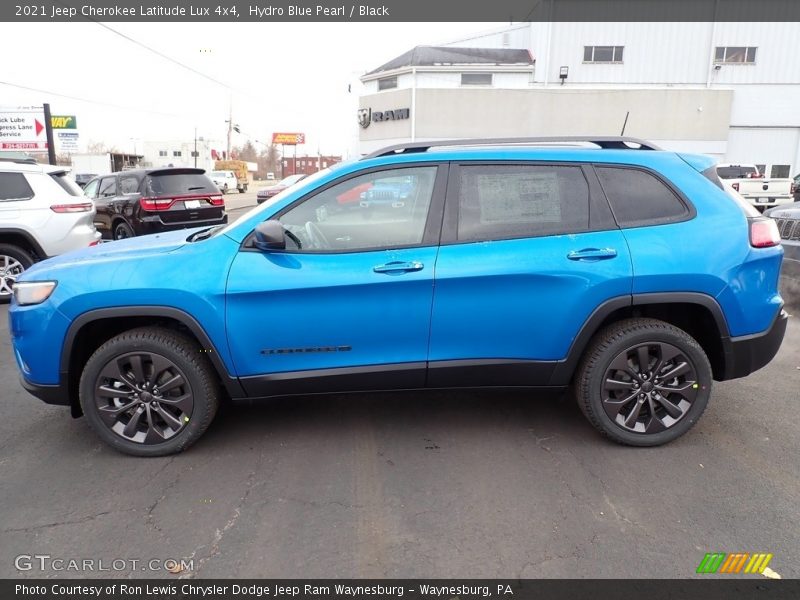 Hydro Blue Pearl / Black 2021 Jeep Cherokee Latitude Lux 4x4