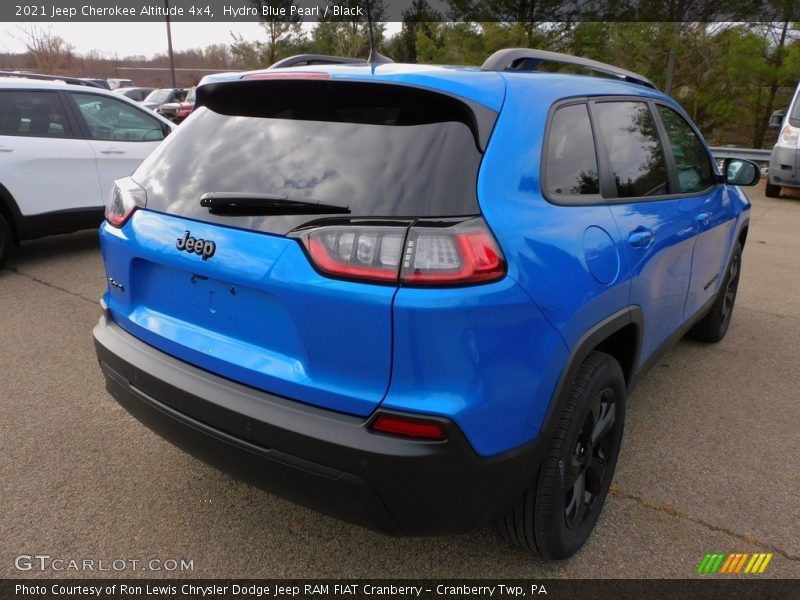 Hydro Blue Pearl / Black 2021 Jeep Cherokee Altitude 4x4