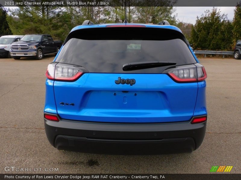 Hydro Blue Pearl / Black 2021 Jeep Cherokee Altitude 4x4