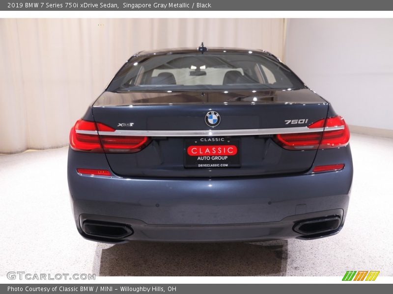 Singapore Gray Metallic / Black 2019 BMW 7 Series 750i xDrive Sedan
