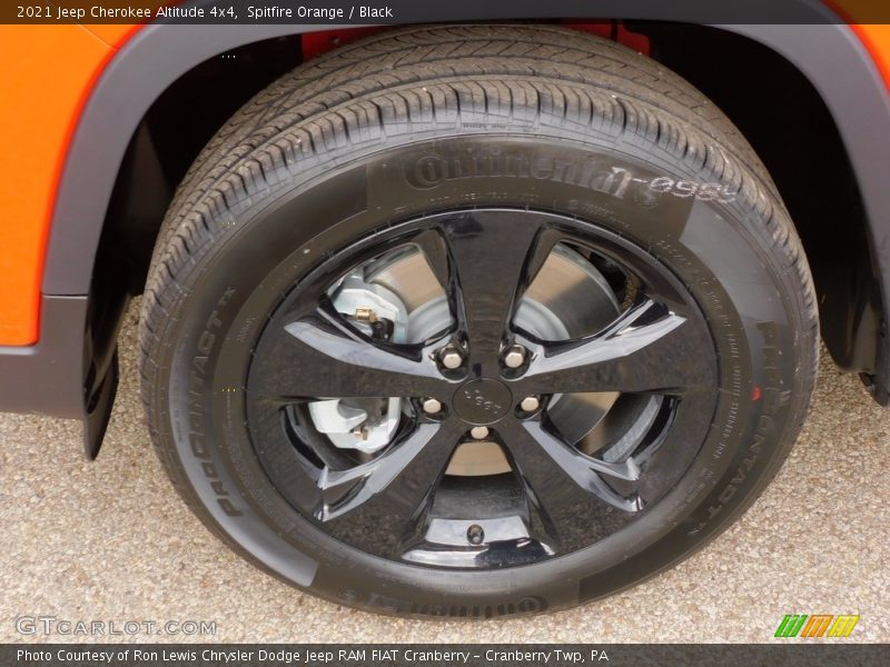 Spitfire Orange / Black 2021 Jeep Cherokee Altitude 4x4