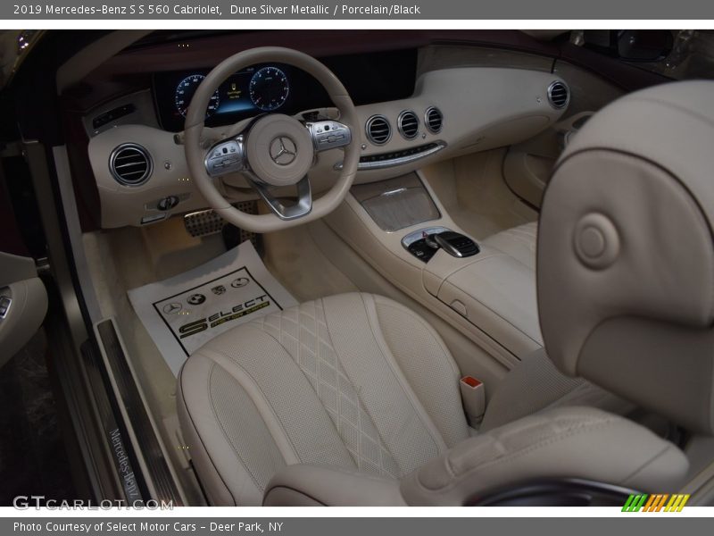 Dune Silver Metallic / Porcelain/Black 2019 Mercedes-Benz S S 560 Cabriolet