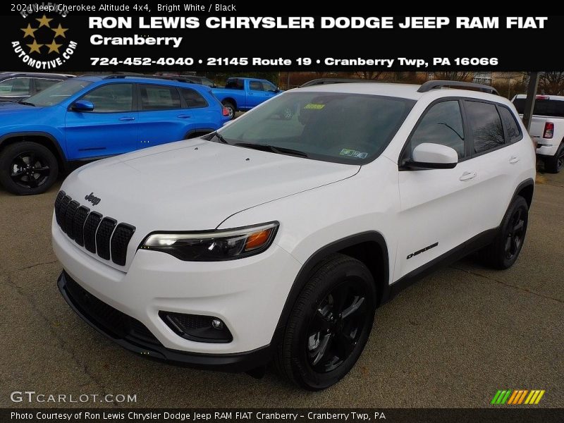 Bright White / Black 2021 Jeep Cherokee Altitude 4x4