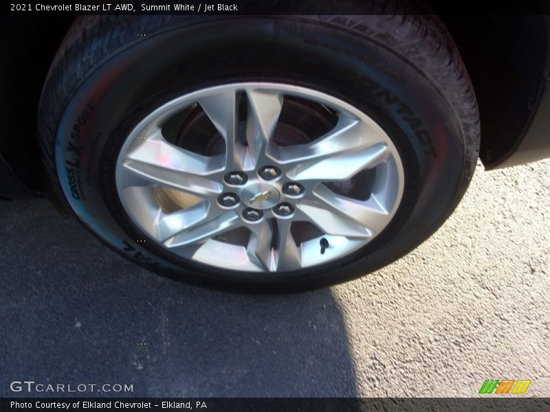 Summit White / Jet Black 2021 Chevrolet Blazer LT AWD