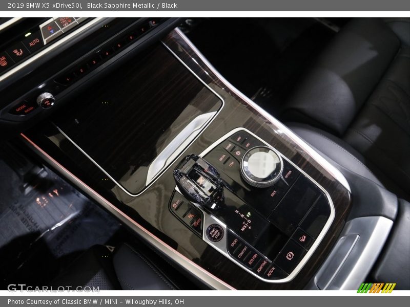 Black Sapphire Metallic / Black 2019 BMW X5 xDrive50i