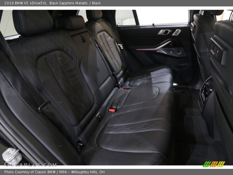 Black Sapphire Metallic / Black 2019 BMW X5 xDrive50i
