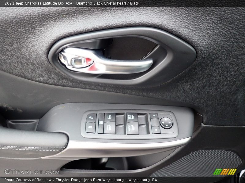 Diamond Black Crystal Pearl / Black 2021 Jeep Cherokee Latitude Lux 4x4