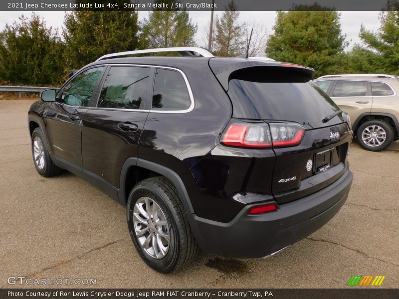 Sangria Metallic / Ski Gray/Black 2021 Jeep Cherokee Latitude Lux 4x4