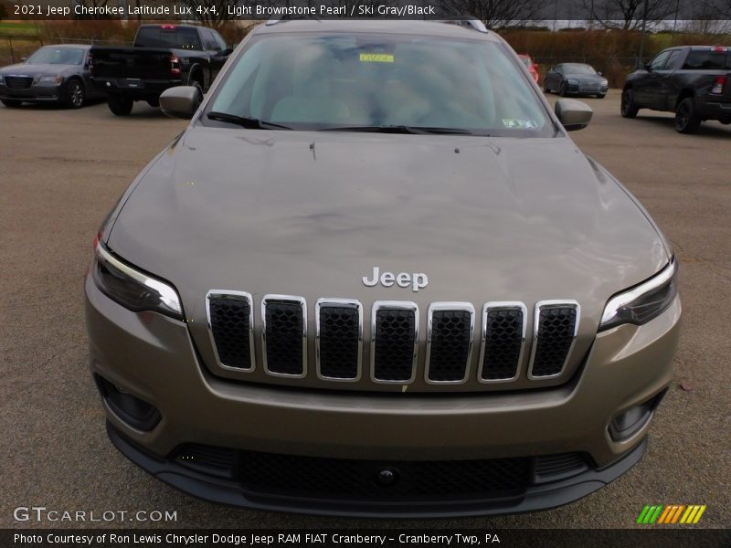 Light Brownstone Pearl / Ski Gray/Black 2021 Jeep Cherokee Latitude Lux 4x4