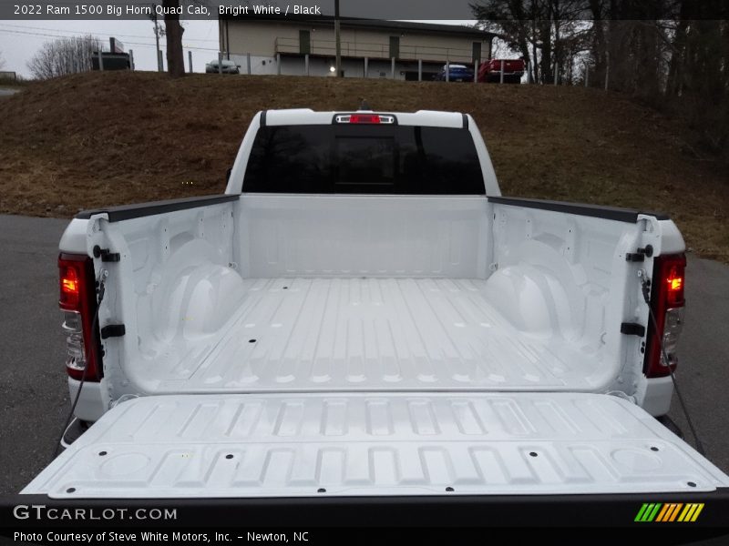 Bright White / Black 2022 Ram 1500 Big Horn Quad Cab