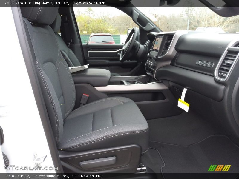 Bright White / Black 2022 Ram 1500 Big Horn Quad Cab