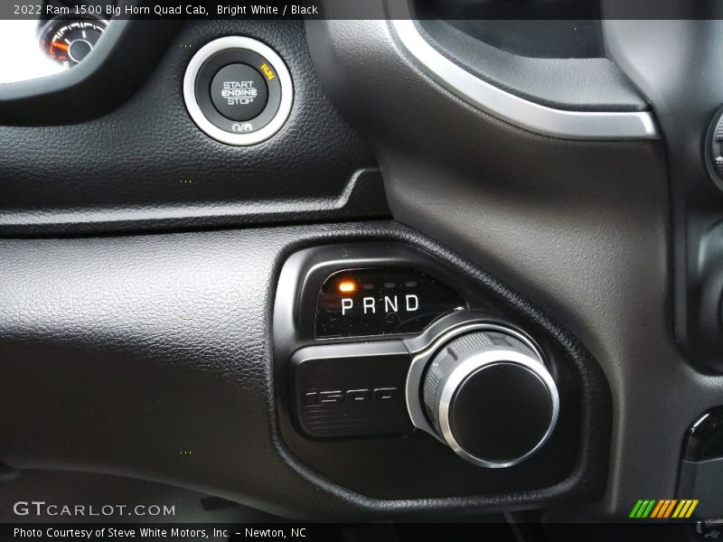Bright White / Black 2022 Ram 1500 Big Horn Quad Cab