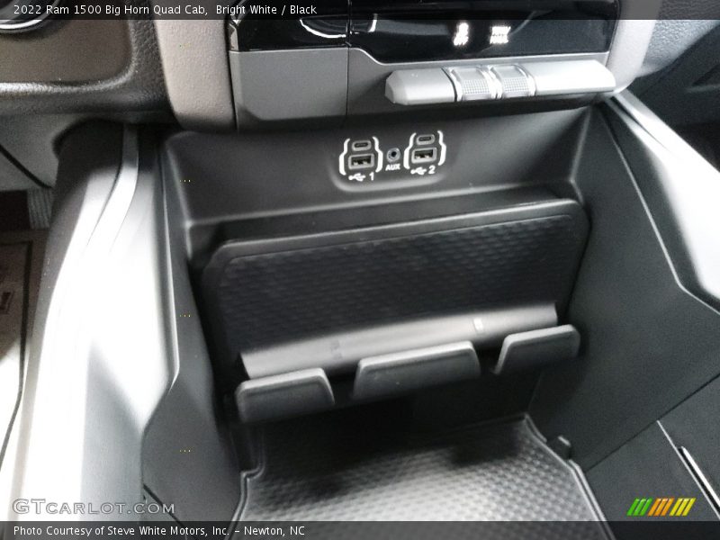 Bright White / Black 2022 Ram 1500 Big Horn Quad Cab