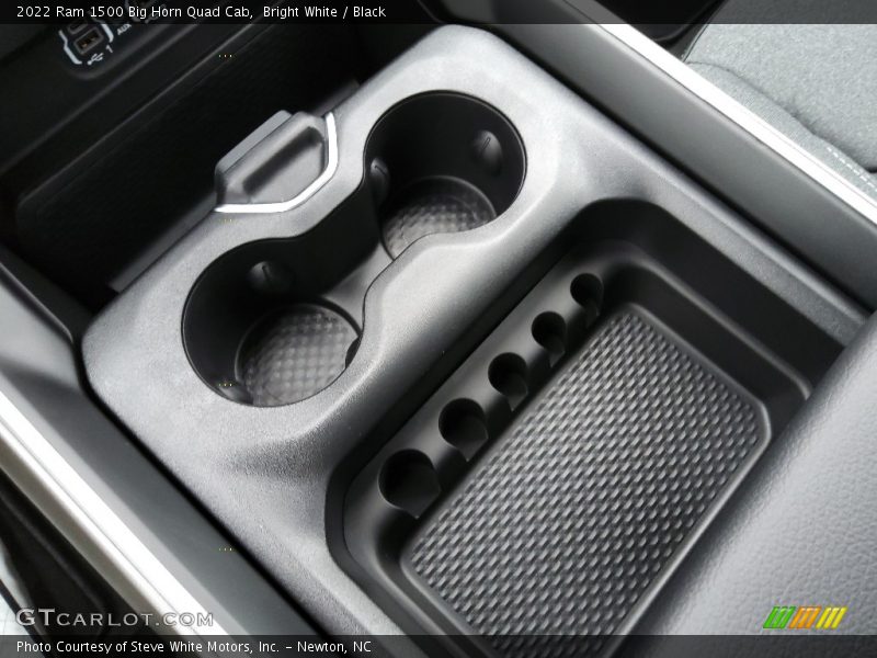 Bright White / Black 2022 Ram 1500 Big Horn Quad Cab