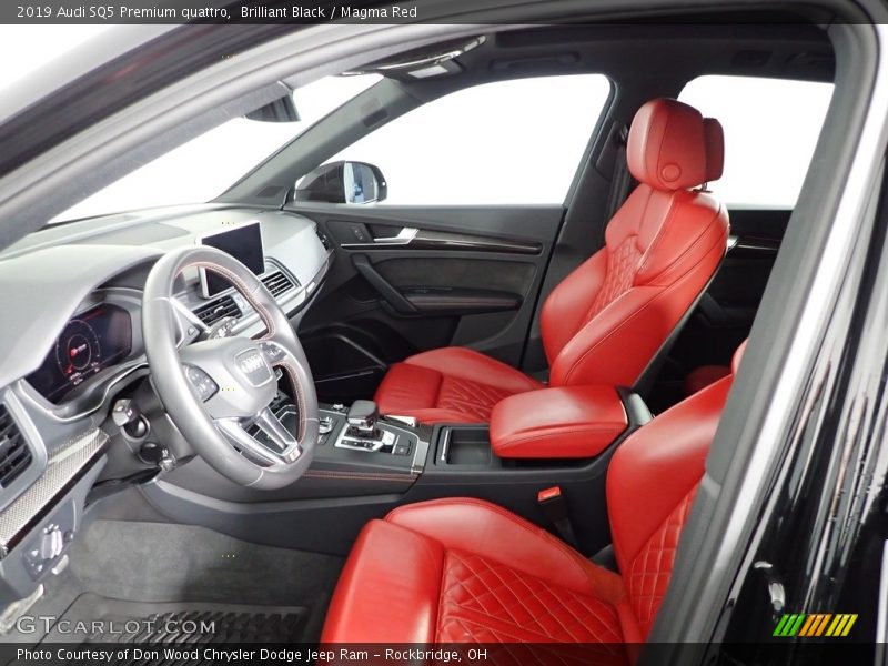  2019 SQ5 Premium quattro Magma Red Interior