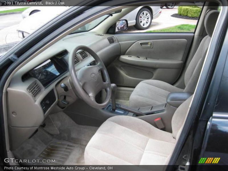 Black / Oak 2001 Toyota Camry LE