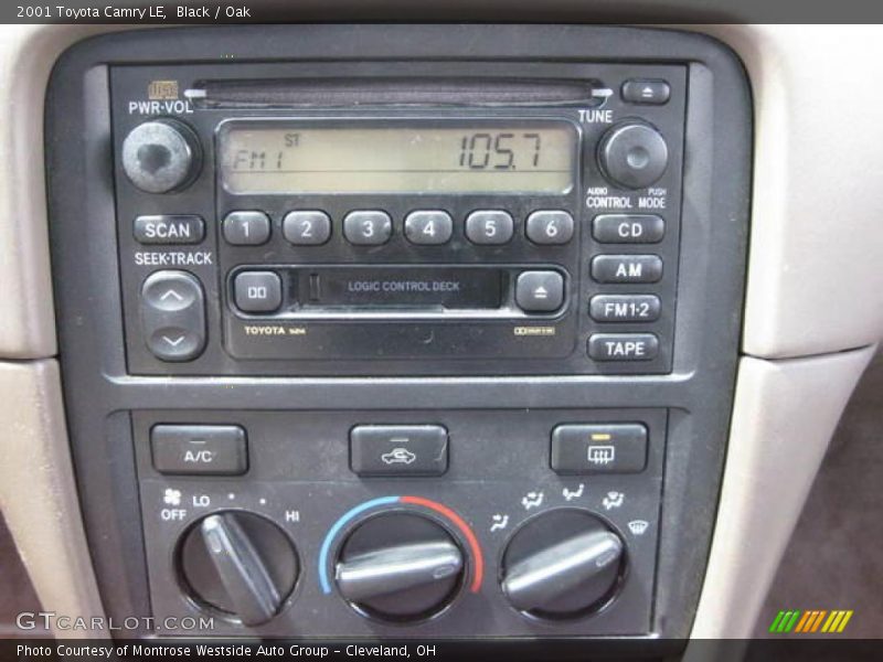 Black / Oak 2001 Toyota Camry LE