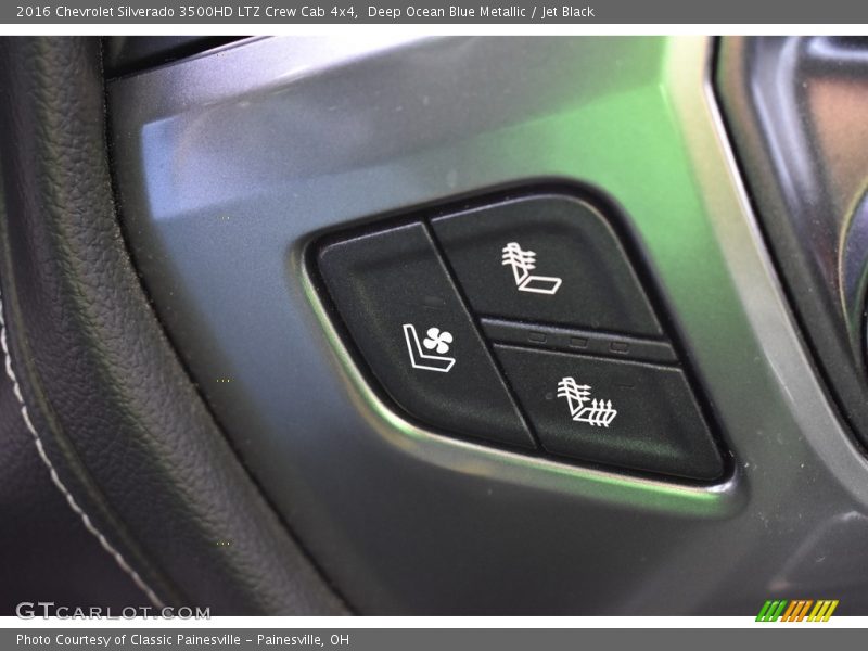 Controls of 2016 Silverado 3500HD LTZ Crew Cab 4x4
