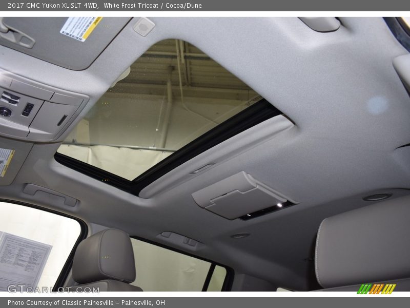 White Frost Tricoat / Cocoa/Dune 2017 GMC Yukon XL SLT 4WD